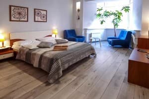 Квартира Home Hotel на Подоле ул. Волошская, 51/27. Апартаменты 4-местный Двухкомнатная на ул. Волошская, 51/27 1